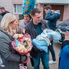 Как подготовиться к выписке из роддома зимой